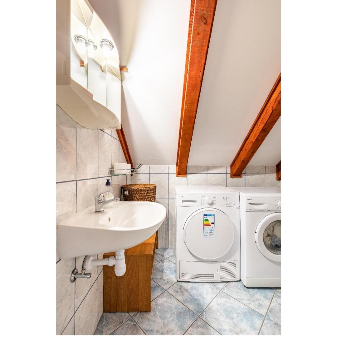Villa Angie Old Town With Jacuzzi Split Exteriör bild